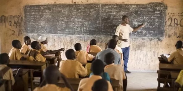 Enseignants épuisés, école sacrifiée